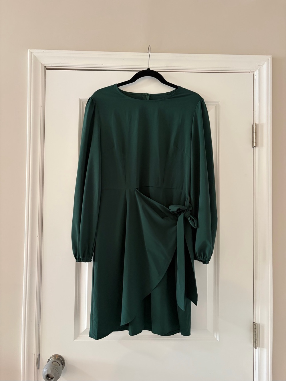 Forest Green Long Sleeve Tie-Waist Dress